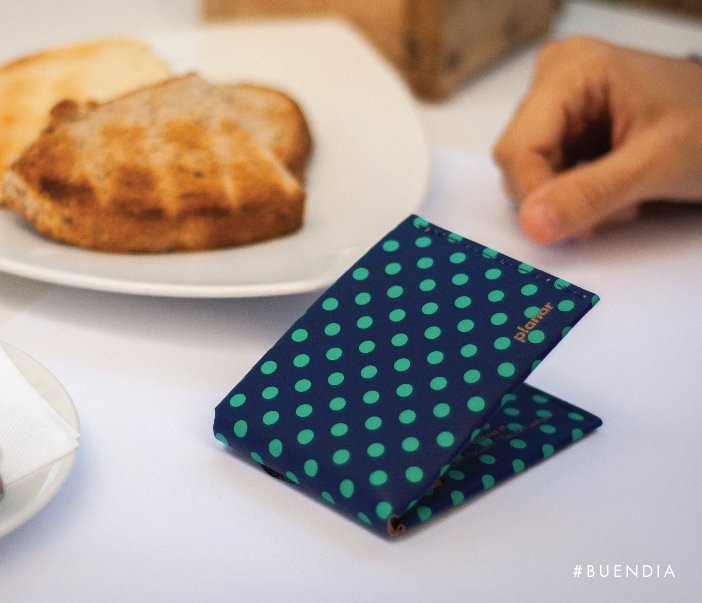 INFINITABSB's tweet photo. Lindas carteiras de couro 100% reciclado! ♻ 🍃
#sejainfinita #infinitabsb #design #ecodesign #reciclar #couroreciclado #carteira #wallet https://t.co/21dQtsc9uf