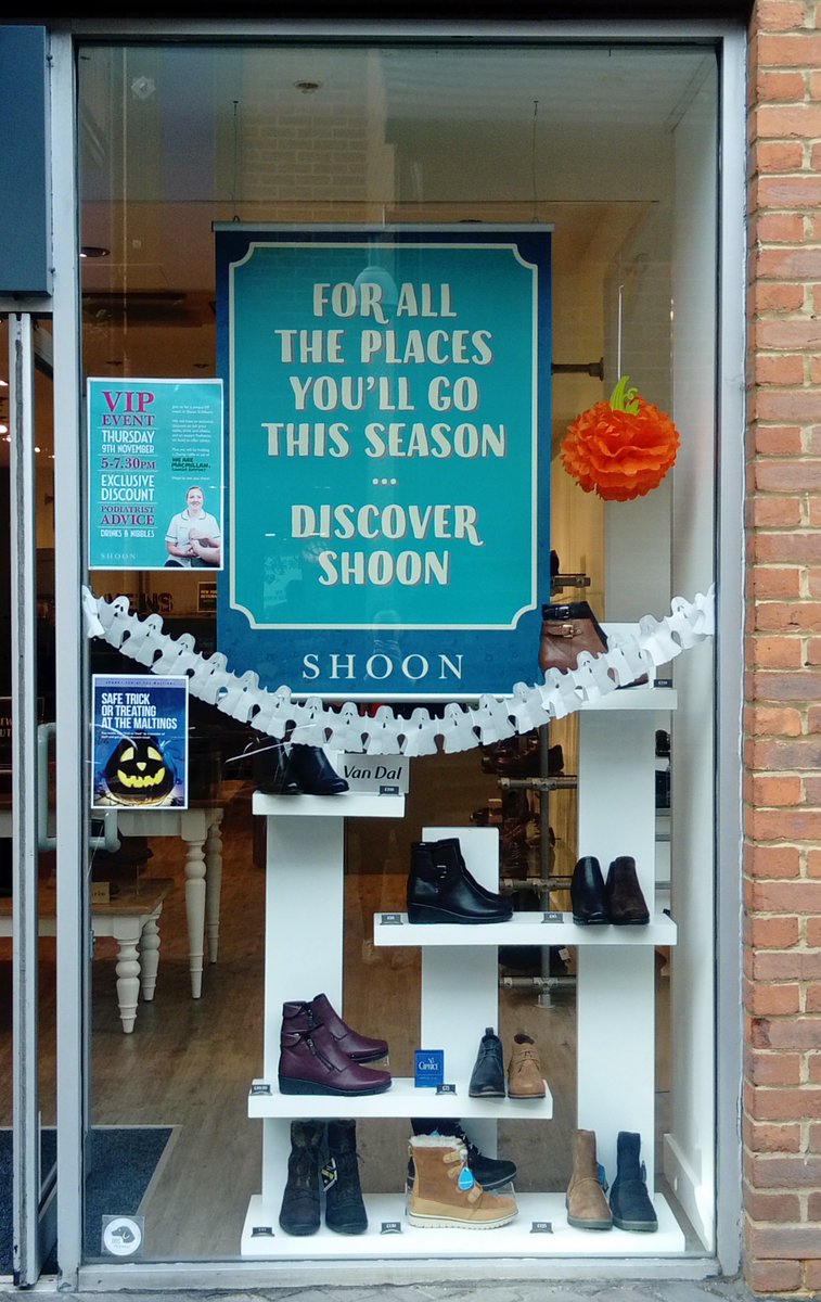 shoonshoes's tweet photo. Thanks to everyone that took part in the Safe Trick Or Treating at #themaltings! Hope you all had as much fun as Lauren &amp; the #stalbans team https://t.co/5m1GJsurF6