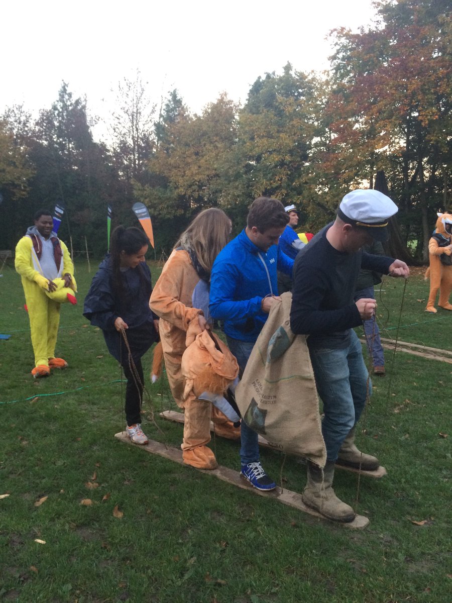 MankindUnltd's tweet photo. Looks like the weather will be kind to us this year. #gradchallenge. A sneak preview of things to come?!! #leadership #fun #outdoorlearning https://t.co/hCE7mZt6kC