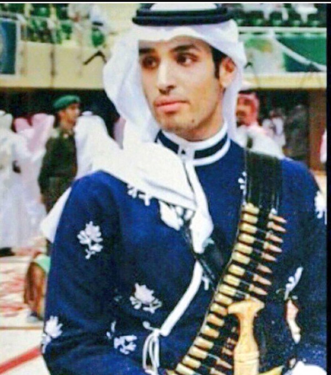 GhanemAlmasarir's tweet photo. #هل_تعلم ان سمو الدب الداشر طلب تقرير مفصل عن افراد اسرة ال سعود وصلني نسخه منه بنشر لكم ما يصلح للنشرعلى شكل تغريدات . https://t.co/858886Xt7e