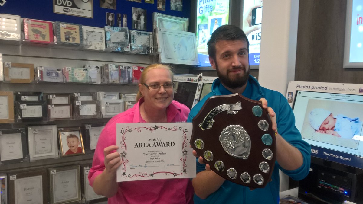 Team Culver chuffed with 2nd place and had to get the shield in. Great sales ending the year 16.8% up. Whoop Whoop