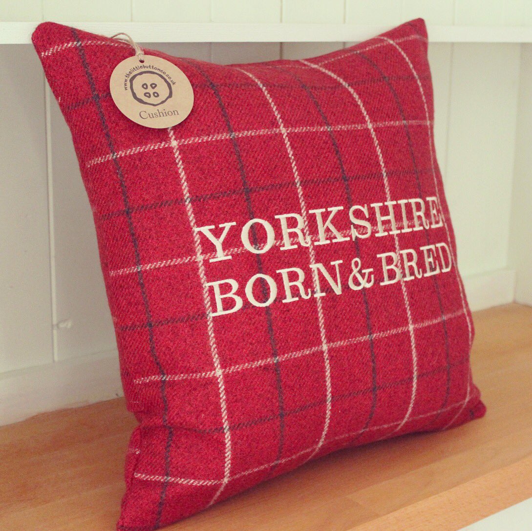 Just arrived-our #Yorkshire cushions are now available in cosy red, perfect for snuggling on a #chilly #autumn night thelittlebuttonco.co.uk/shop/the-yorks…