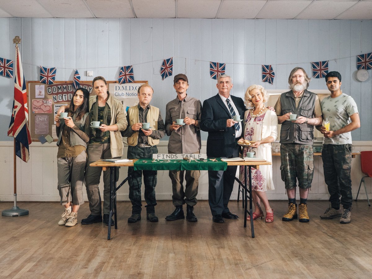 It's officially official. WE'RE BACK. Series 3 starts at 10pm on the 8th November @BBCFOUR #detectorists