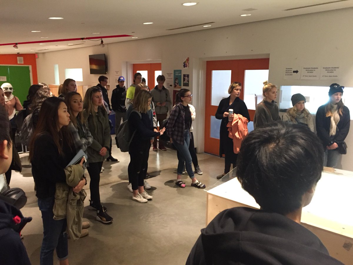 BriscoeClass's tweet photo. Thank you @OCAD for the tour this morning. A great way to spark our imaginations and creativity. @oakridge_ss #OakArt @TVDSB https://t.co/hvle1Krwgs