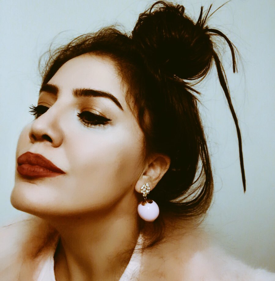 ozlembalciresmi's tweet photo. Drama yazarlığı konusunda #Düşündümde #HayatımınFilmi Milka'nın mor ineğinden hallice bu yörük kızı #bizeemanet değil, Allah'a emanet kaldı https://t.co/NeqRIcW0DA