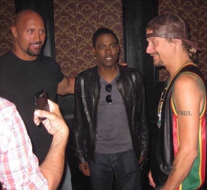 MensHumor's tweet photo. Saw the craziest rock formation https://t.co/sRyFXmyTsq