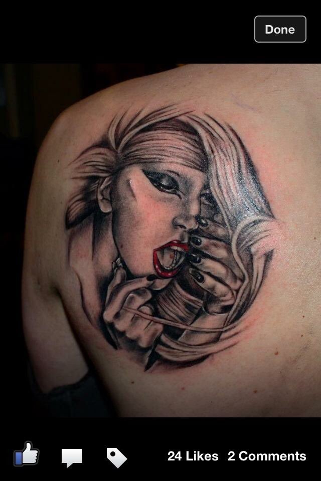 liamgbr1248's tweet photo. @ladygaga 5️⃣ years ago today I had you put on me 💘✌🏼💘 love you ALWAYS #Gaga ❤️🎶❤️ https://t.co/j0rGnzfnur