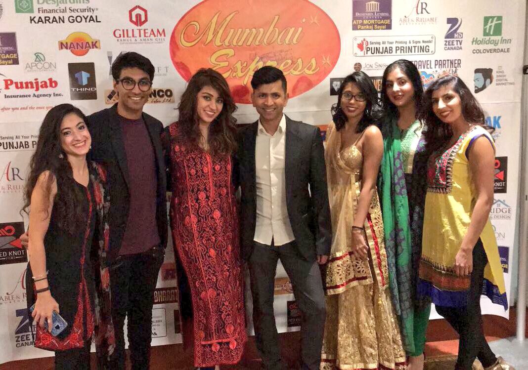 shiamakvanc's tweet photo. The dance teams post performance photo at the Mumbai Express event last night! https://t.co/81f7PqhH1s