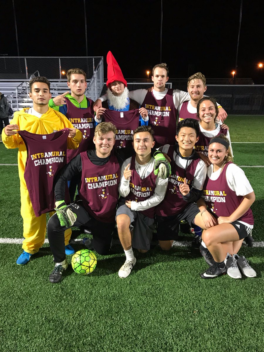 SUCampusRec's tweet photo. Congrats to our 2017 Intramural Soccer Champions, FC THICC! https://t.co/6bZyqk5I76