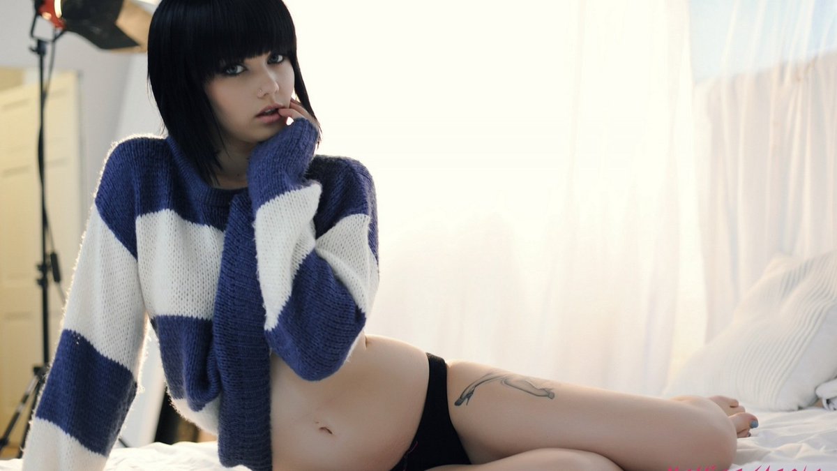 sexywallpaper_'s tweet photo. #sexywallpaper
Follow the #beautiful @mellisa_clarke
→download this #wallpaper: https://t.co/Hdiz6NBsNO https://t.co/D1ZU9LgncX