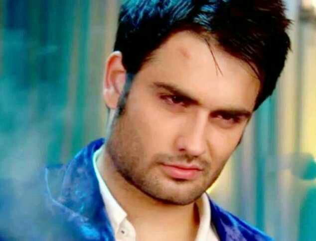 ShingdaTina's tweet photo. @Trending_Poll @VivianFanClub01 @sabtv @StarBharat @ZeeTV @ColorsTV @SonyTV @colors TV vivan dsena https://t.co/0EUQdlLXhN