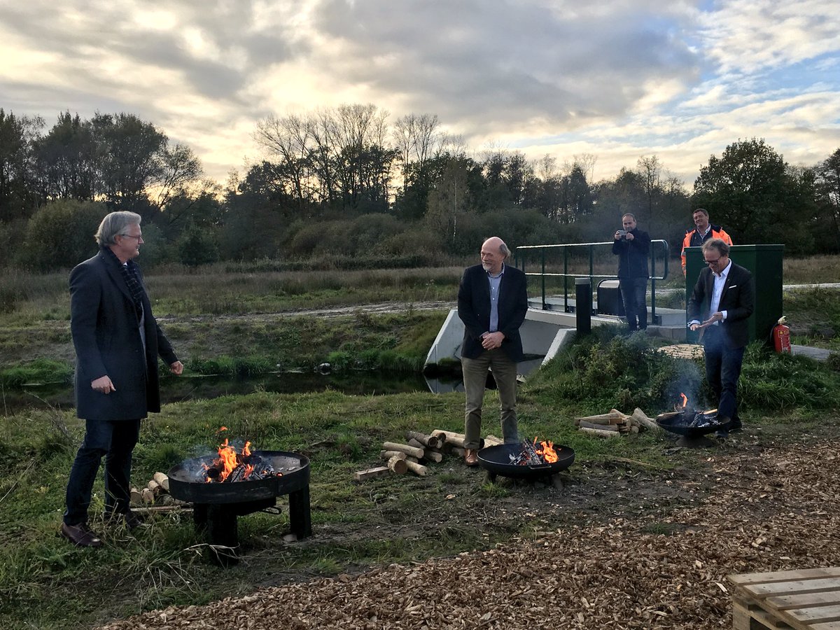 JacobsMario's tweet photo. Feestelijke afronding van Natte Natuurparel De Brand in #ParkPauwels. Versterken groene schakels &amp; waterhuishouding in #Tilburg. https://t.co/SjxwKDFXEU