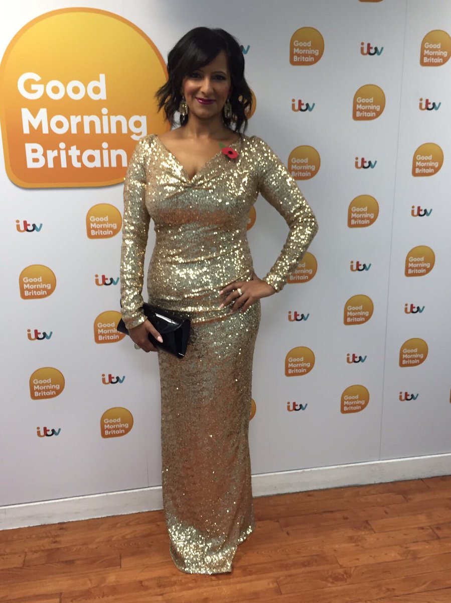 Thrilled to be on way to #PrideofBritain Chuffed to be wearing dress by friend @katyawildman & 40th gift earrings from @JenDoula #Tissues x Thrilled to be on way to #PrideofBritain Chuffed to be wearing dress by friend @katyawildman & 40th gift earrings from @JenDoula #Tissues x