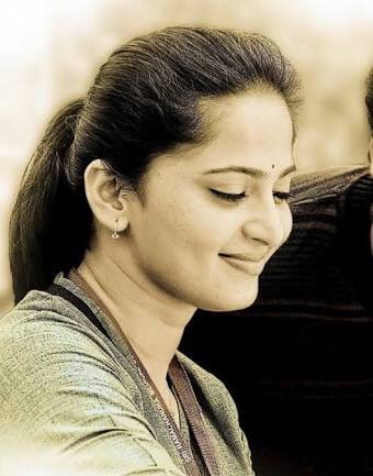 Wishing My All Time Favourite Actress Anushka Shetty a Very Happy Birthday!! 