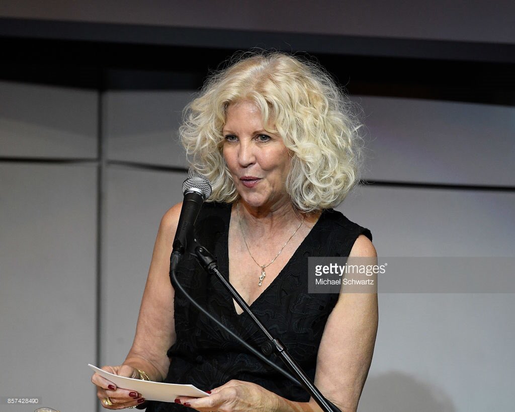 katy95802100's tweet photo. The wonderful @RealNancyAllen @rachellecbegley @edbegleyjr #JayMoriarty @weSPARKsupport 2017😊💜Pic/ @GettyImages https://t.co/sNK75irEe0