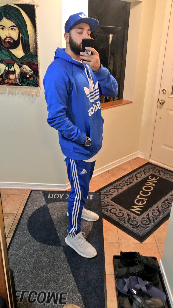 moesargi's tweet photo. RETWEET IF U THINK @adidas AND I SHOULD COLLAB ON SOMETHING EPIC! 🔵⚪️ https://t.co/joLWjvx8JT