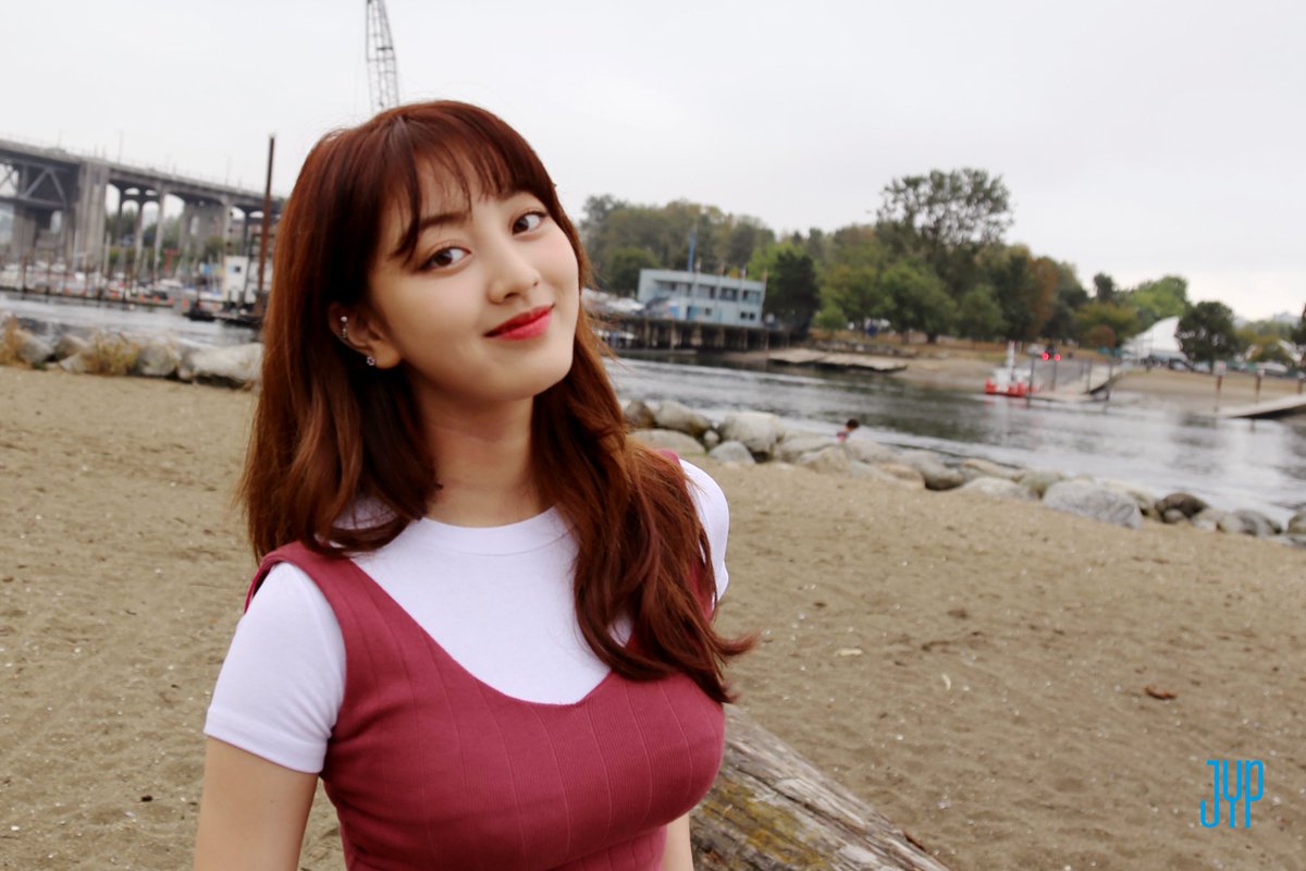 TWICE SINGAPORE on Twitter: "PHOTO 171107 #TWICE - #LIKEY MV Behind.