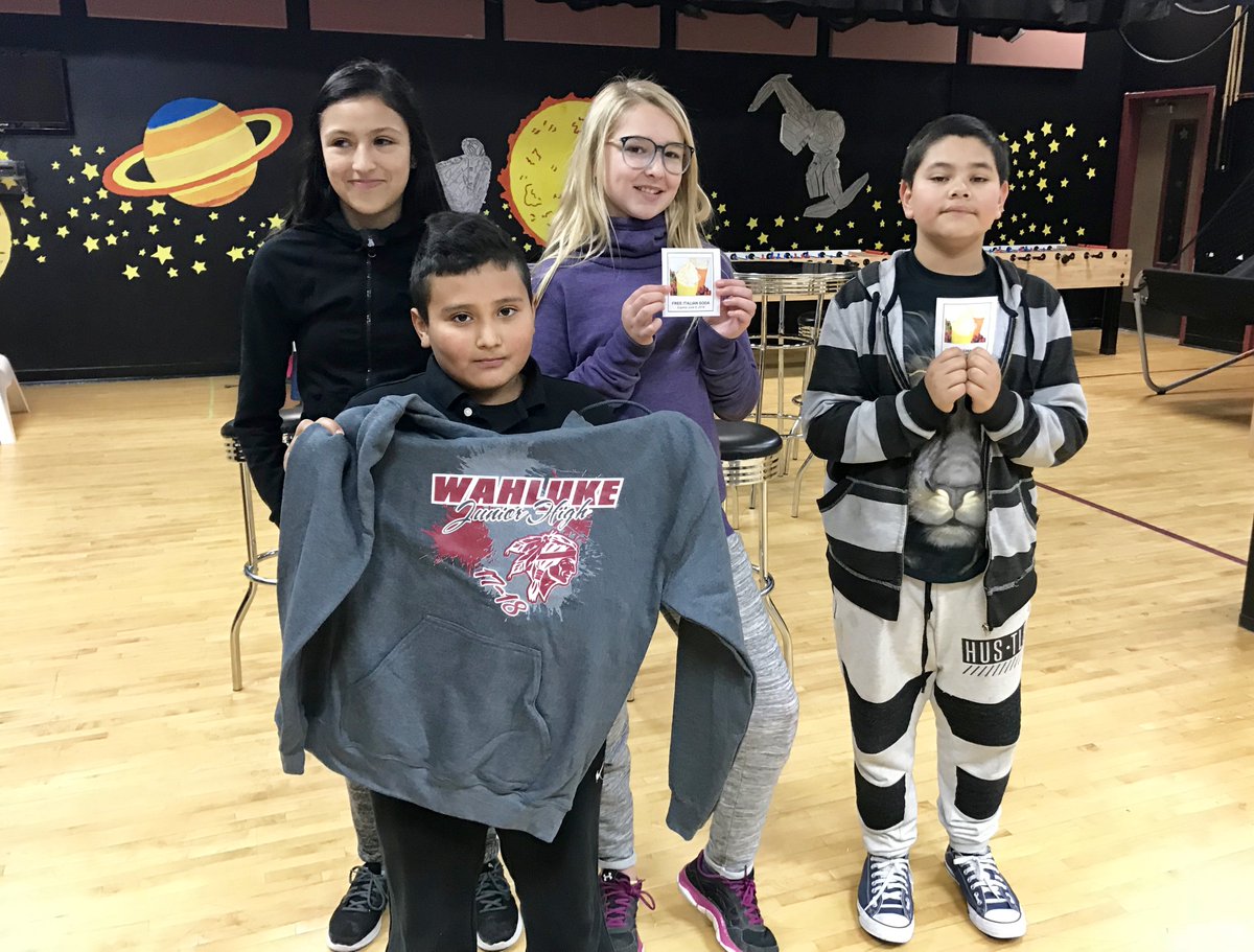 WahlukeJH's tweet photo. Pajama & Dress-Down Day winners for Monday! #SpiritWeek17 #GoWarriors https://t.co/LpKWZYAysK