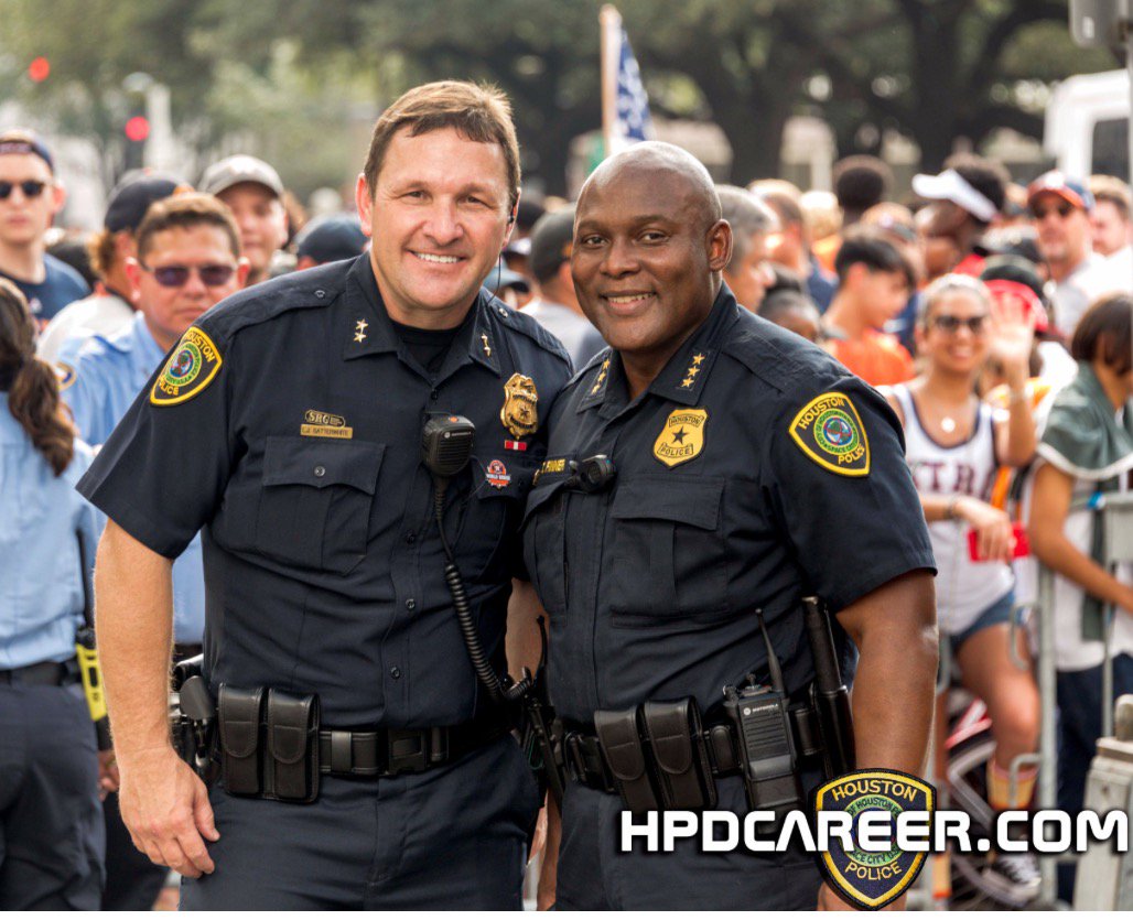 SatterwhiteLJ's tweet image. Almost 28 years serving alongside #HPDs finest including my friend @TroyFinner going back to our early days together in #gulfton #hpdcareer