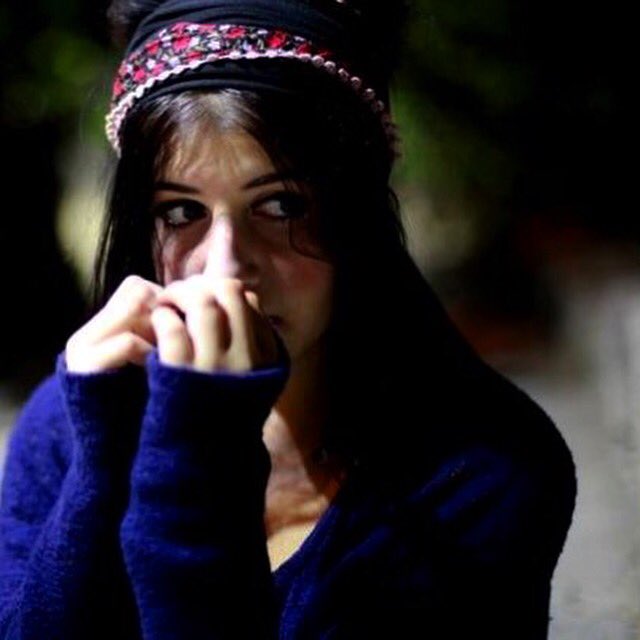 DelfinOglu's tweet photo. Özgecanım🌟Güneşi saçlarına, geceyi gözlerine devşirmiş güzel kızım" 💛
#FaintSound #Özgecan maral büyüksaraç https://t.co/a1SMcgYs4T