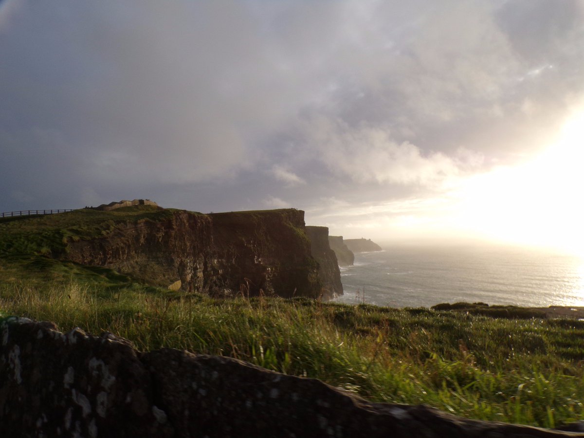 Ariells03's tweet image. Some of my favorite pictures from Ireland!