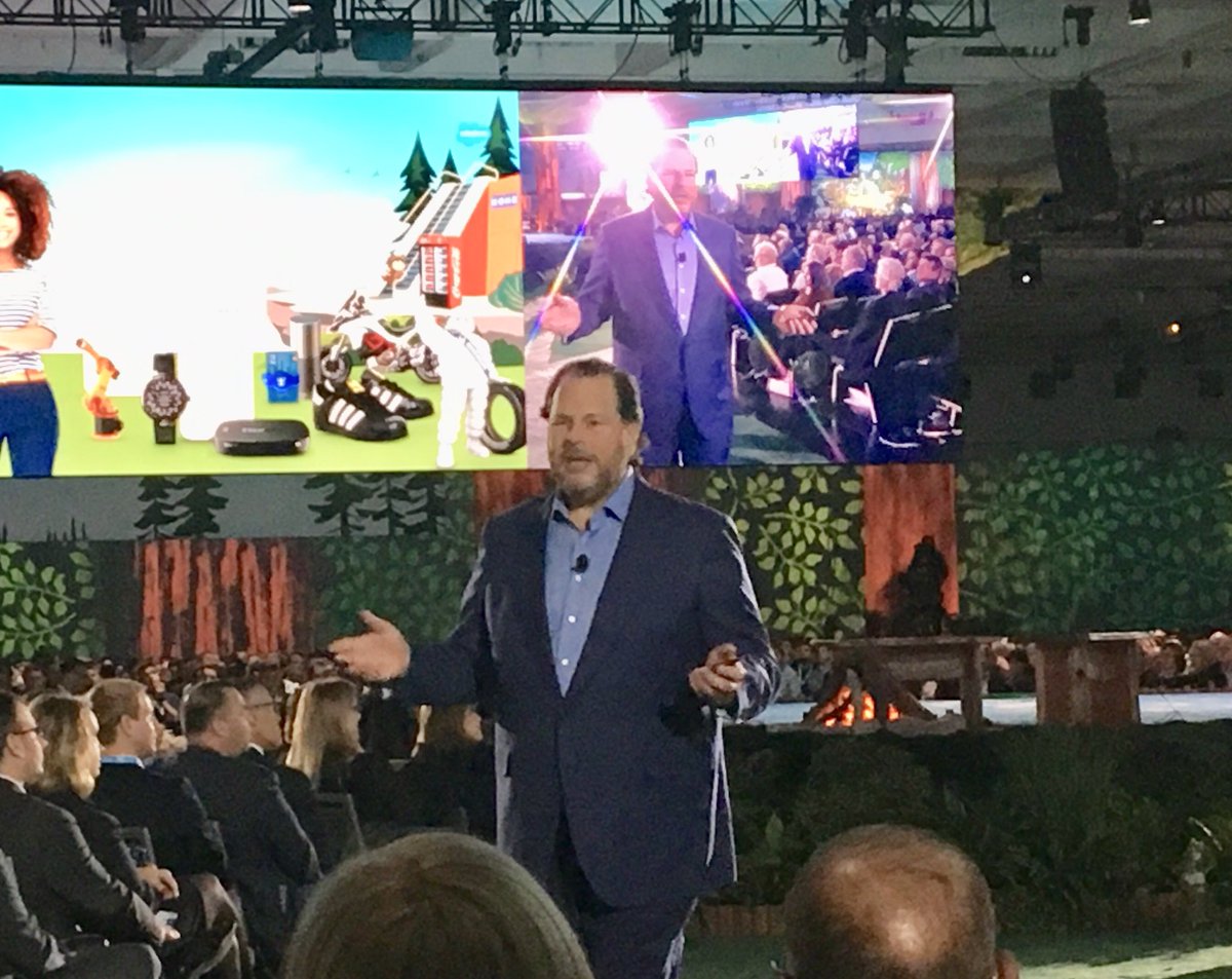pblackshaw's tweet photo. Watching Marc @Benioff talk #SmartTires, #TalkingElevators, #CloudSuits, #ConnectedMotorCycles & even a #CustomerDivide. #DreamForce #SVIO https://t.co/w5tftqZ1Be