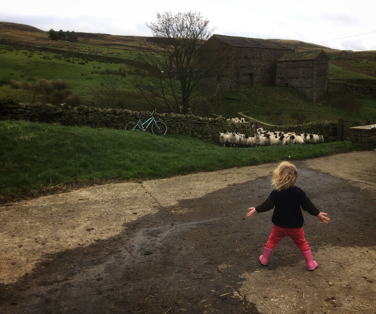 Small in stature but big in terms of confidence. 👧🏼