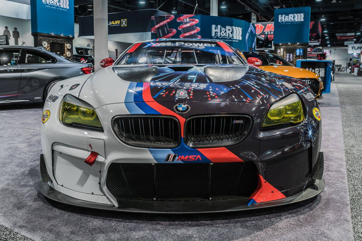The BMW Store tweet media