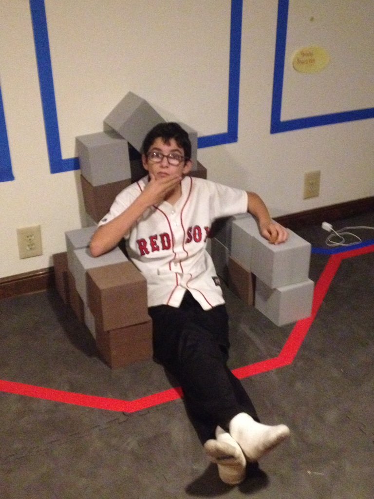 FTC_Turtles's tweet photo. Thinking about stuff on my throne. https://t.co/tVYxDaN5ZE