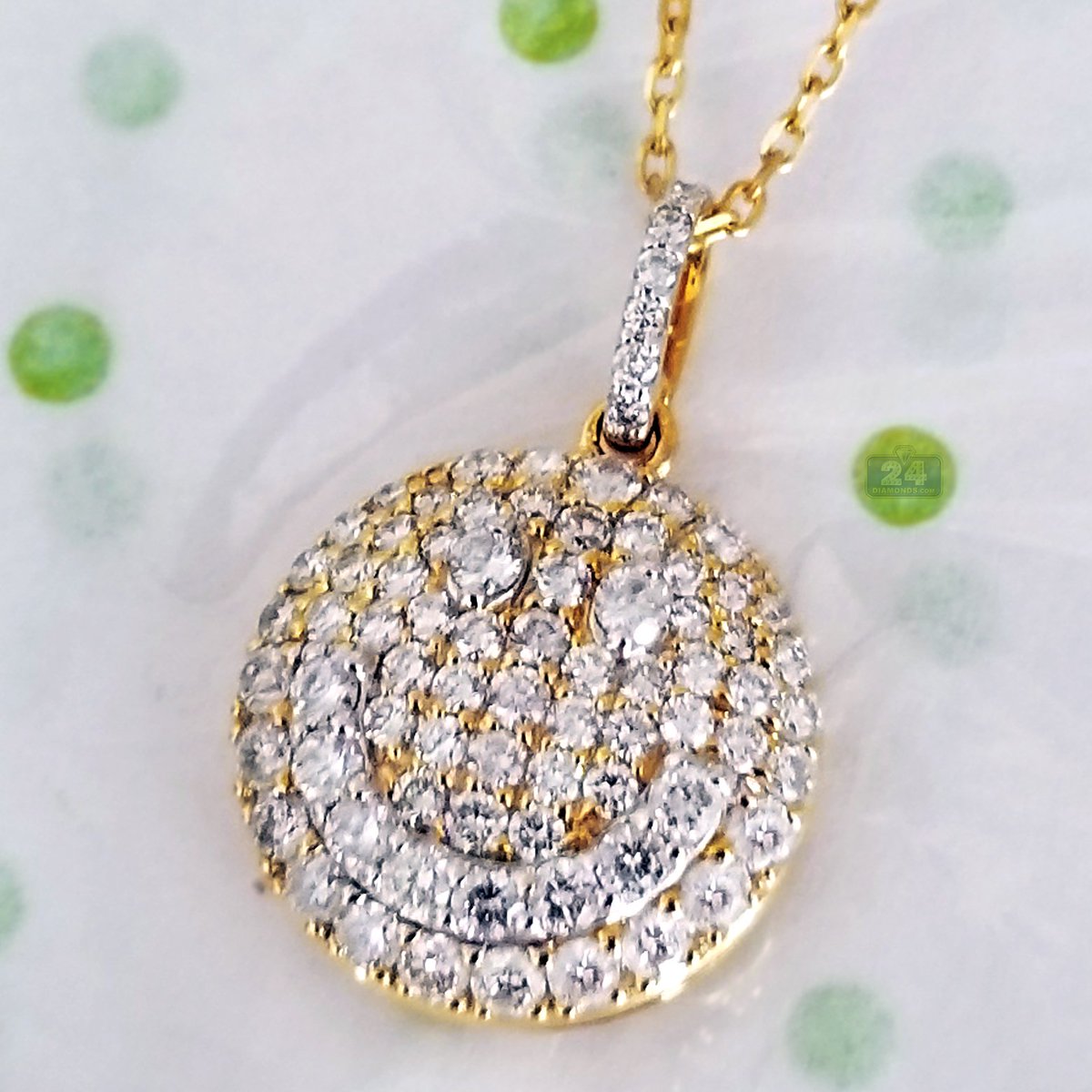 24diamonds's tweet photo. #Express your #positive #personality wearing this #smiley #DiamondPendant #necklace! Learn more about our #pendant @ https://t.co/j1dL8wfiHi https://t.co/F30eqynJED