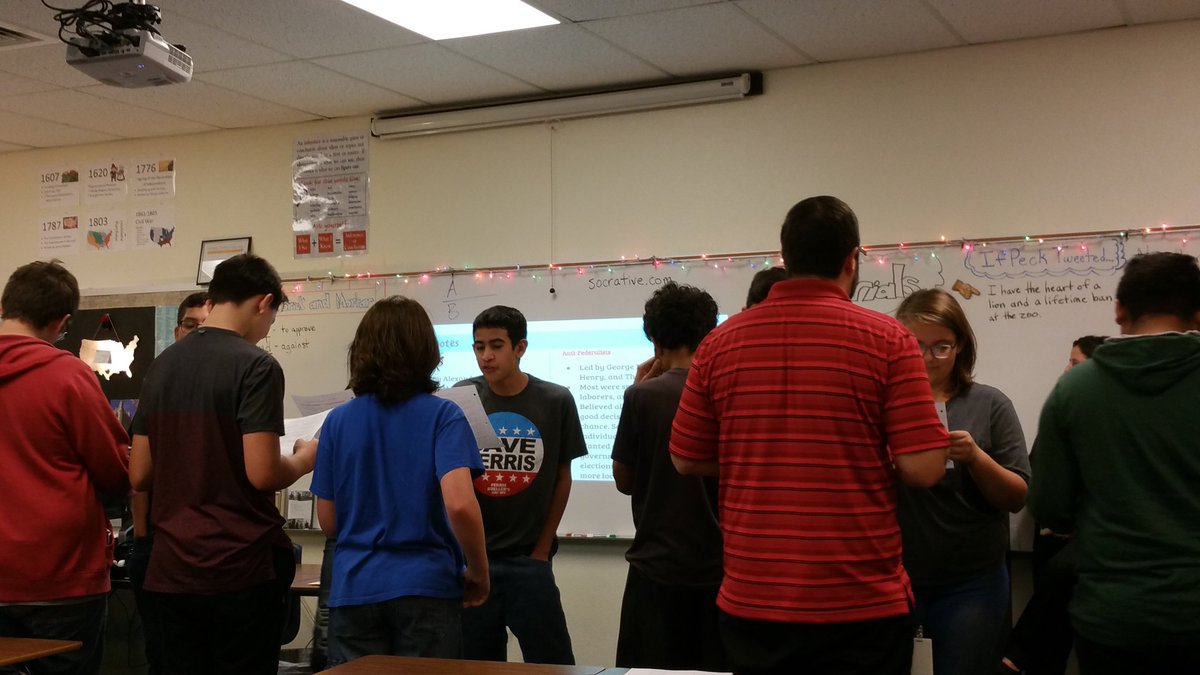 RealNatNichols's tweet photo. Great discussion b/t @HernandezMS 8th grd Sts on federalism! Keep up the great work! https://t.co/qM5nAoWanO