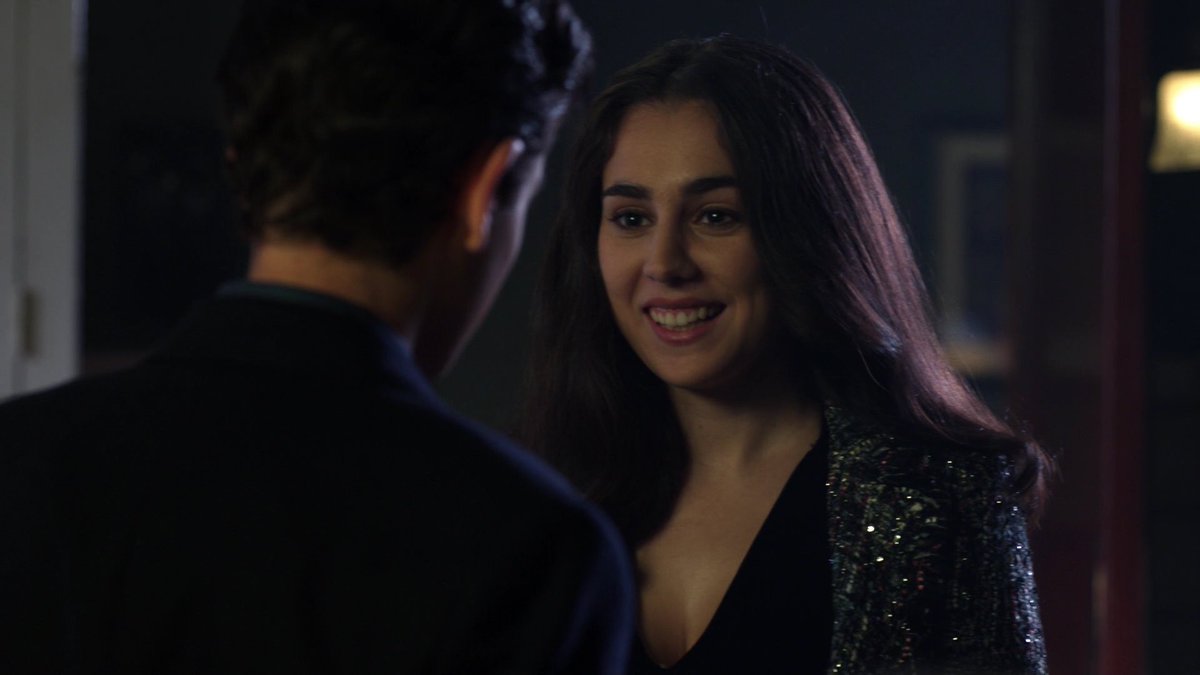 pinelou's tweet photo. #Gotham 4.07 Bruce Wayneโs Old Friend Grace Comes Out of Nowhere #SamiaFinnerty @samiatheband https://t.co/KjcFSTx3Mg @2paragraphs https://t.co/r1t9vLH6qk