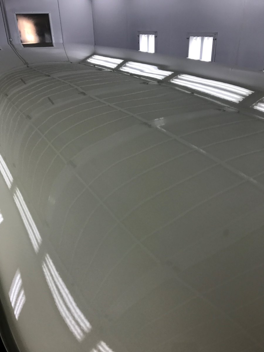 CustomPrimetime's tweet photo. VW Bus in the booth baking! #vwbus #paintbooth #paint #custompaint https://t.co/iJAWdnei7N