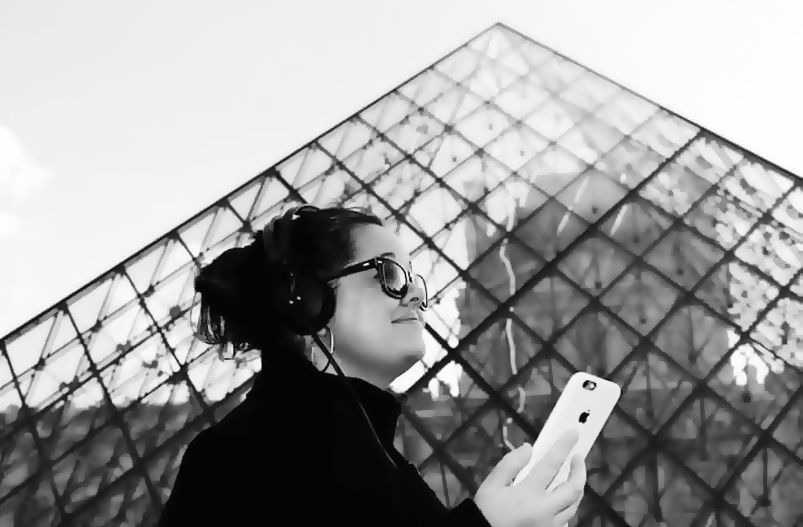 junctiontwo's tweet photo. Meet #soundartist @leahbarclay speaking about the future of #3DSound in immersive #storytelling @createnoosa #immerse2017 #soundinstallation https://t.co/5ASm0V2dOD