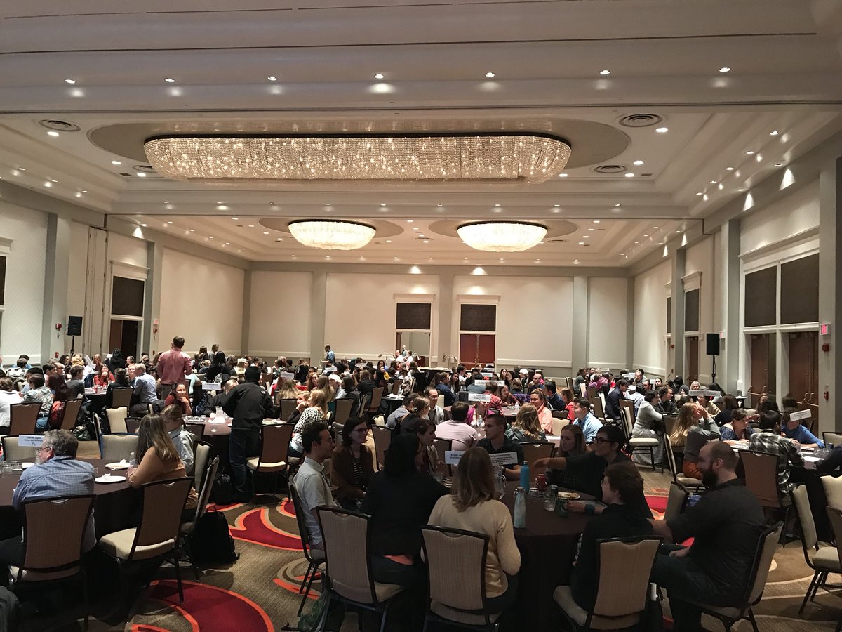 CERFScience's tweet photo. And we’re off! The Career Networking Event is ongoing. So many brilliant, innovative leaders in one place #CERF2017 #CERFStudents https://t.co/Ewe69vO98H