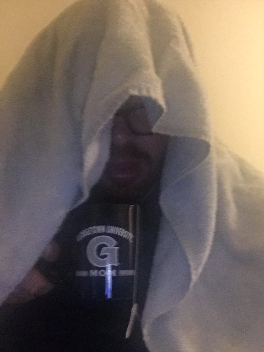 JM_Finn's tweet photo. Trying to help my throat with steam has me feeling like Emperor Palpatine. #musicalauditions #singing #throatproblems https://t.co/8c4yg1WPD4