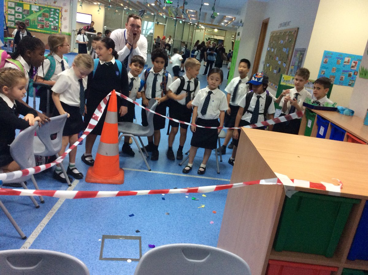 WSO_Year3's tweet photo. Our dinosaur has been stolen! #Discosaurus https://t.co/7pVqGT7voo