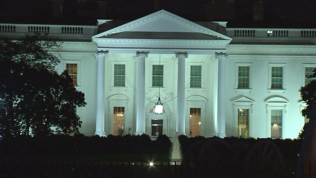 FOX29philly's tweet photo. Secret Service: Man who reportedly traveled to DC to kill 'all white police' at White House arrested https://t.co/hFhZWXsYLy https://t.co/Z35K5GqiKz