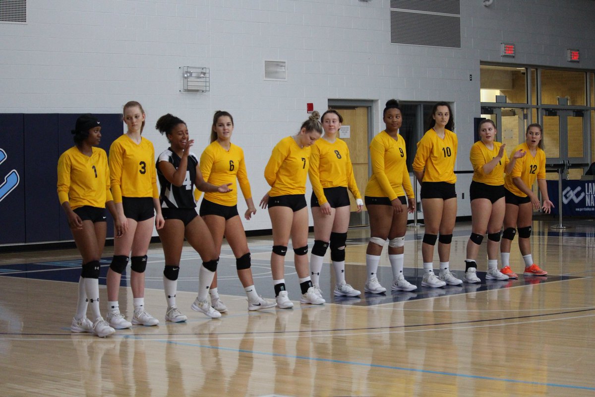 Fcc_Volleyball's tweet photo. FCC Cougars Ready for their Semi Final Region XX match! All Freshman with 1 sophomore transfer. So proud of their accomplishments! https://t.co/FNmtlqhqWW