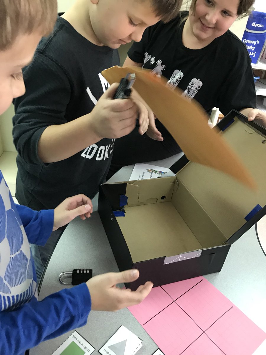 4thgradebrigade's tweet photo. Ss had a blast working to escape the room! Using math to find the keys #cooperative #escapeclassroom #MakeItHappen @Edgewood_ES https://t.co/E7LreD8tOz