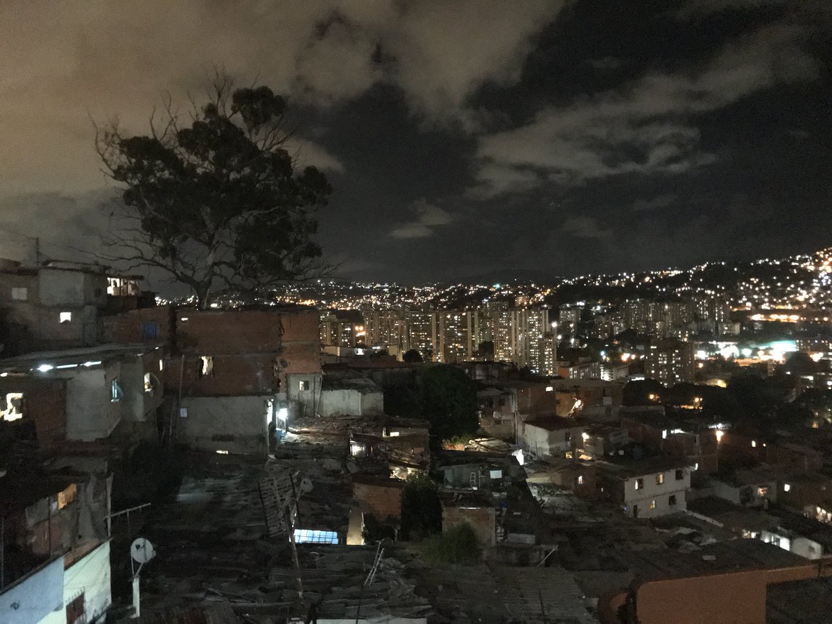 #Hoy estuvimos casa a casa desde mi Parroquia San Juan comprometidos en resolver junto al pueblo los problemas. Solo juntos venceremos!