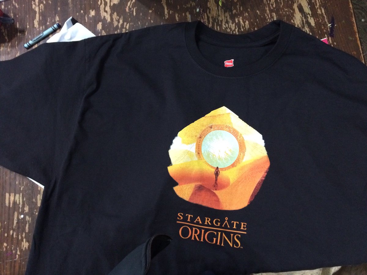 nobutterflyhere's tweet image. They visited other galaxies and all they got me was this t-shirt...
And I love it!!
TY @stargatecommand 
#StargateOrigins 
#SGfansinceday1