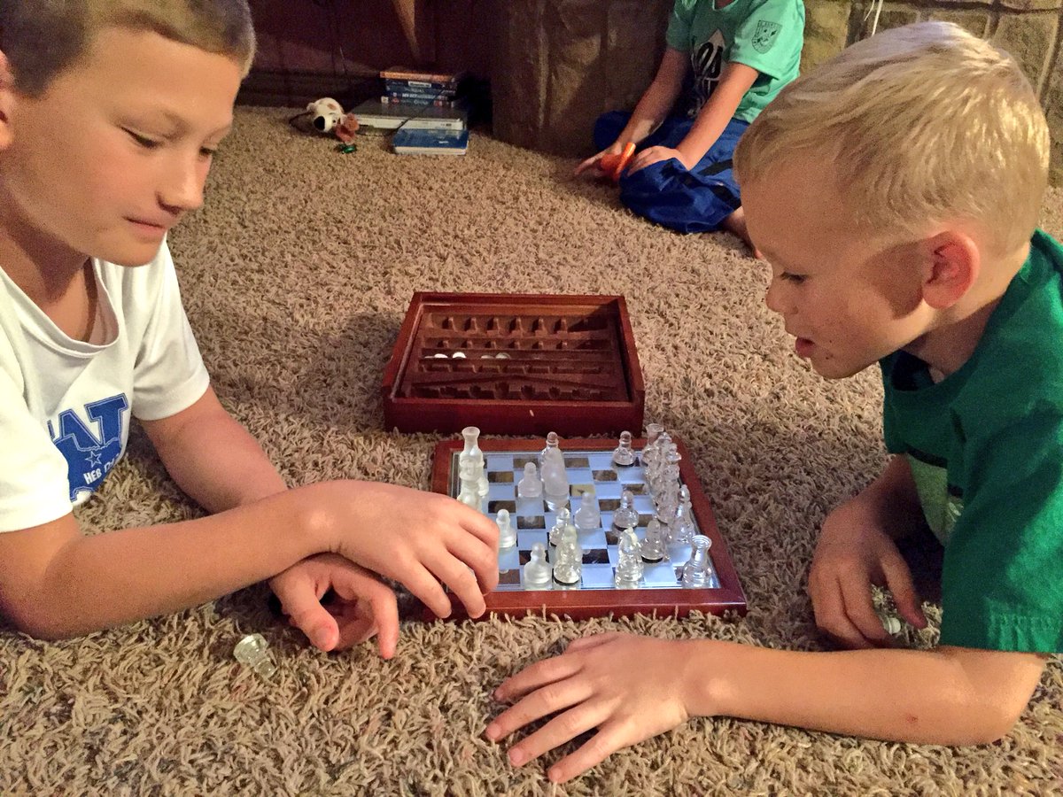 heather2183's tweet photo. Chess time https://t.co/lJ3MBdPwFu