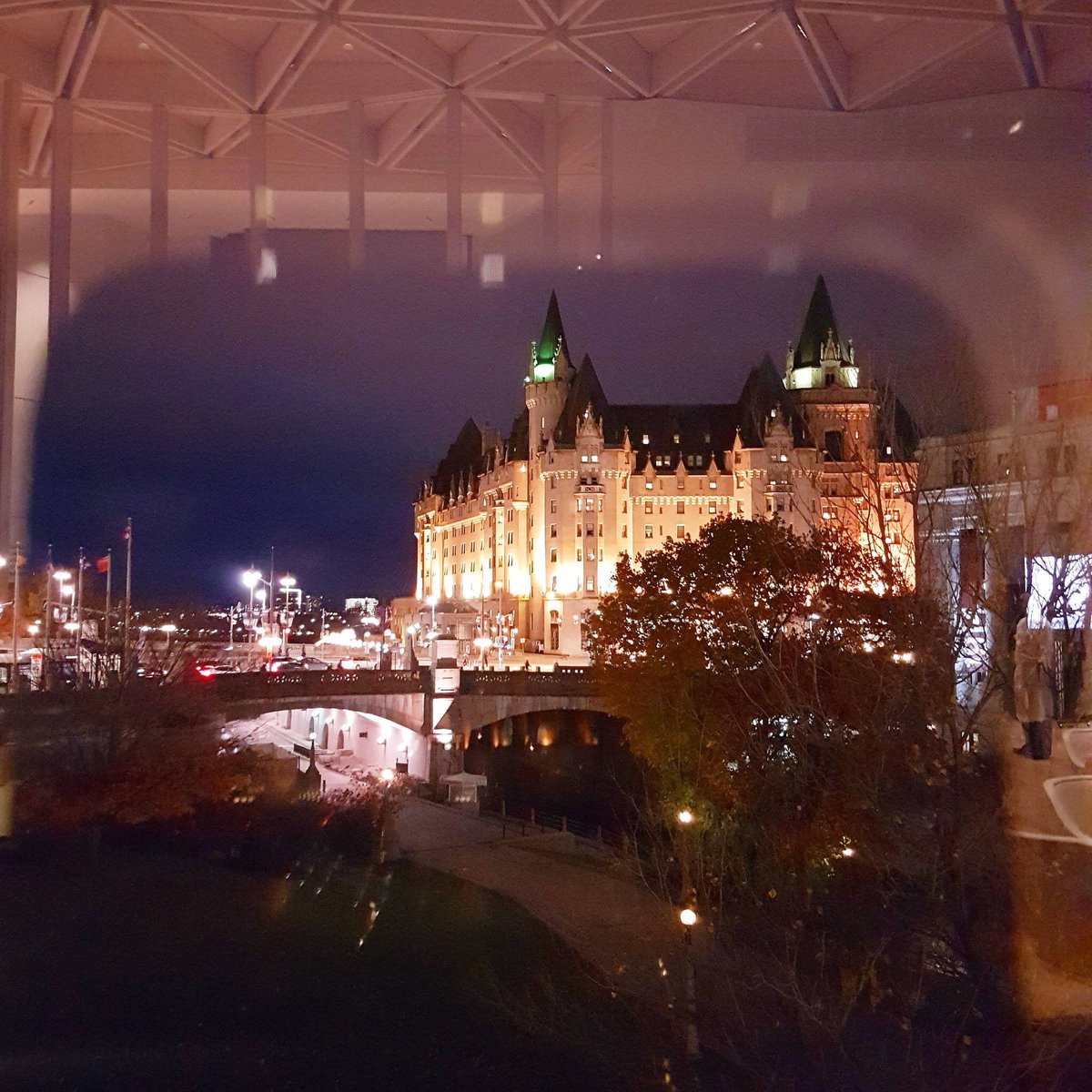 CBCOttawa's tweet photo. THANK YOU to everyone who joined us at @CanadasNAC for a special BONUS #CBCMeet613 Instameet! We can't wait to see your photos. #NAC2017 https://t.co/KlAABCiI7o