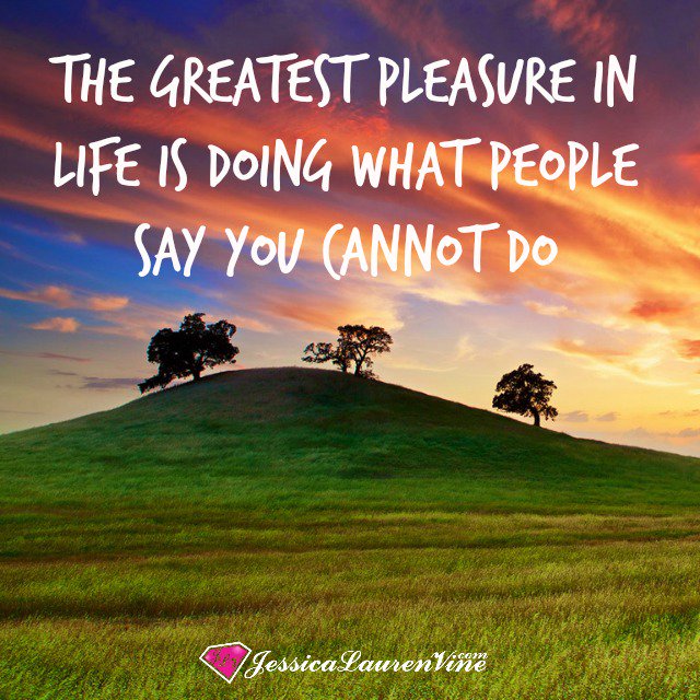 JessicaLVine's tweet image. Tell me I can't... I dare ya... Who agrees? lol