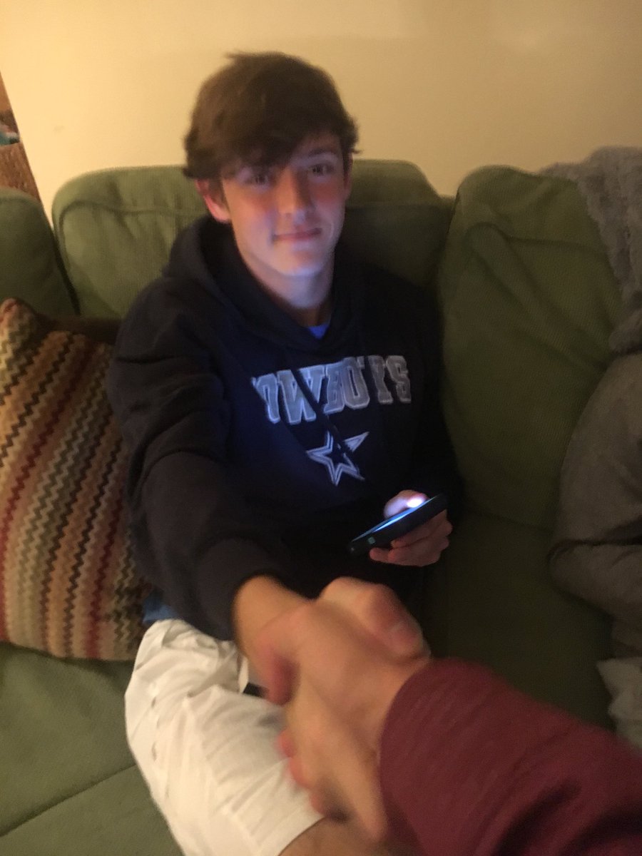 jake_ryan_chap's tweet photo. 100 rt’s to wax stephen’s leg and 200 to wax dax’s leg and 350 for jd’s leg. https://t.co/tj6es2vKuO