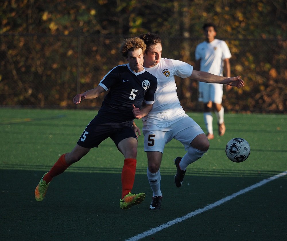 BulletinSport's tweet photo. One goal early was all it took to advance Carlisle boys soccer to the state semifinals for a fourth straight year. 
https://t.co/8hP7lwaZYN https://t.co/cP804cKUo5
