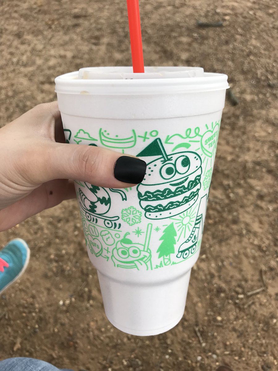 Thanks for my drink @AlcornMeghan, it made my day! Love seeing everyone’s fun posts on here ❤️