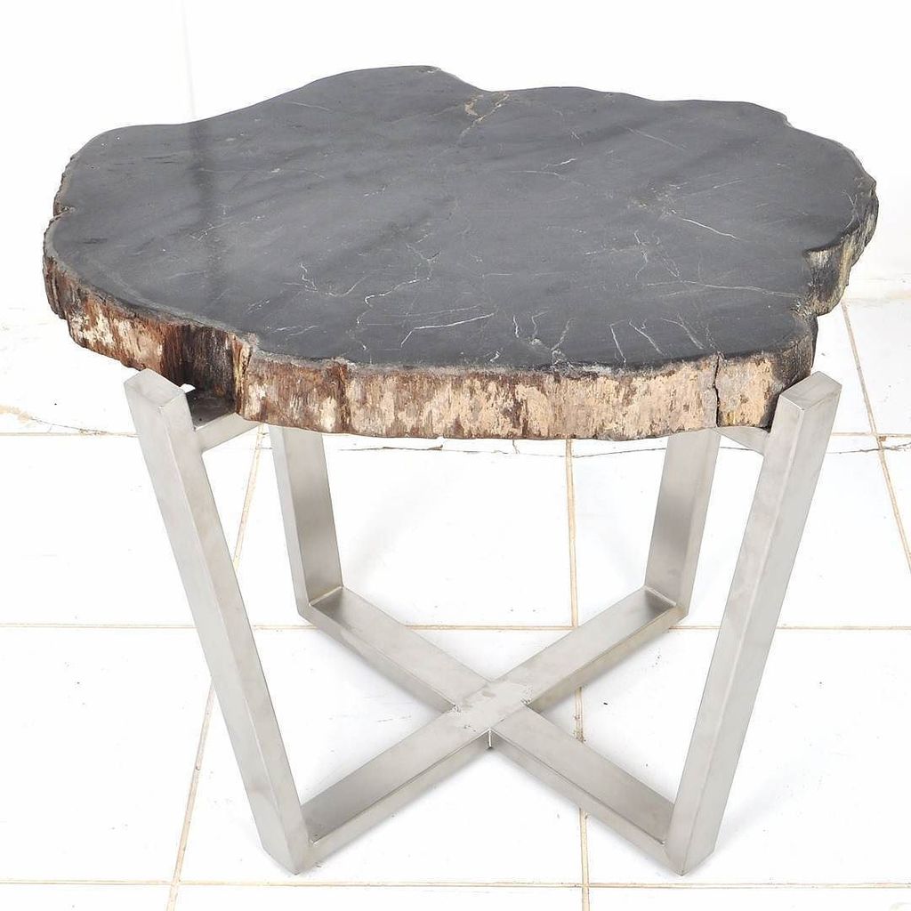 MyOwnBali's tweet image. #fossilwood #sidetable with #stainlesssteel #crossedlegs ift.tt/2lYofmz