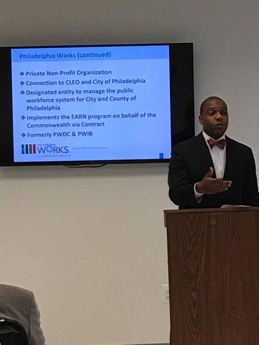 201stDistrict's tweet photo. Thanking #PhillyWorks for the contract seminar they held at #NWCareerLink, @PatrickClancy, @MichaelJoynes, @HughBailey https://t.co/BbdU9phosm